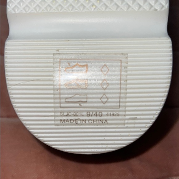 Chinese Laundry Size 9 - Picture 3 of 6